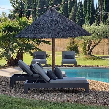 Mas Paloma Bed & Breakfast